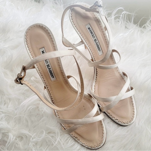 Monolo Blahnik Satin Heels - Picture 4 of 5